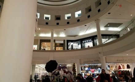 Menlo park mall